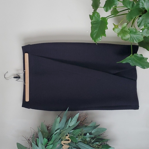 Kenzie Pencil Skirt - Picture 1 of 6